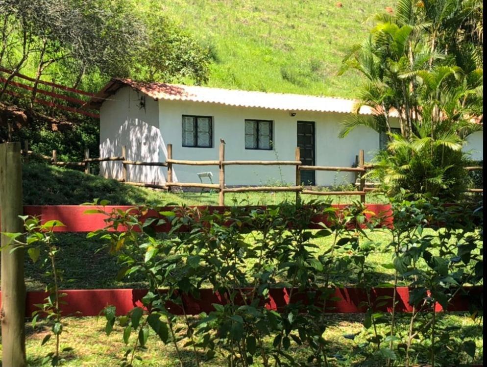 Conservatória Vivenda Dos Guaranys -Um Projeto Ecologico - Casaヴィラ エクステリア 写真